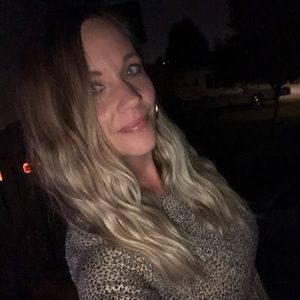 Meet your Posher, Dani